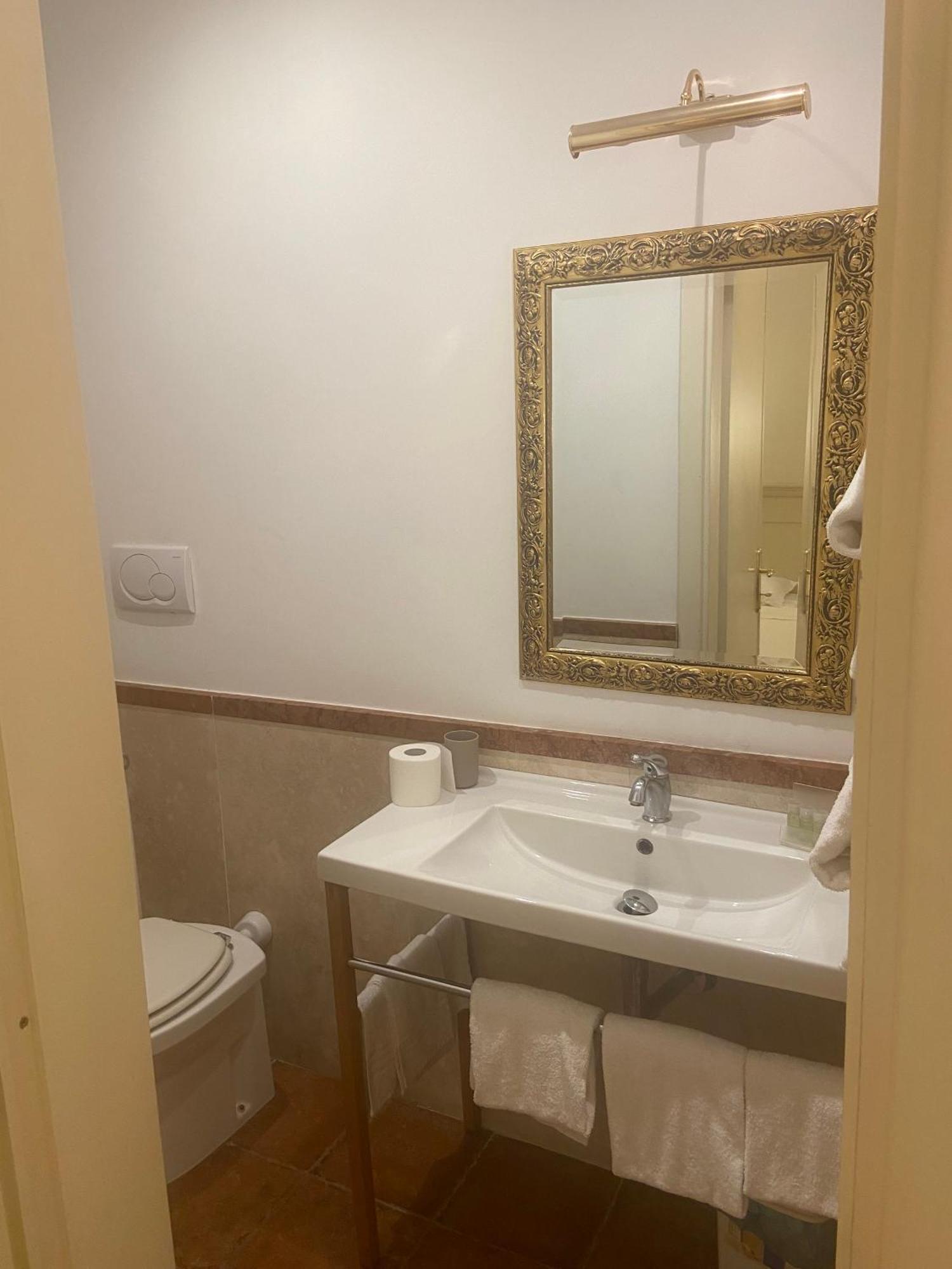 Quadrifoglio By Mancini Hotell 3*